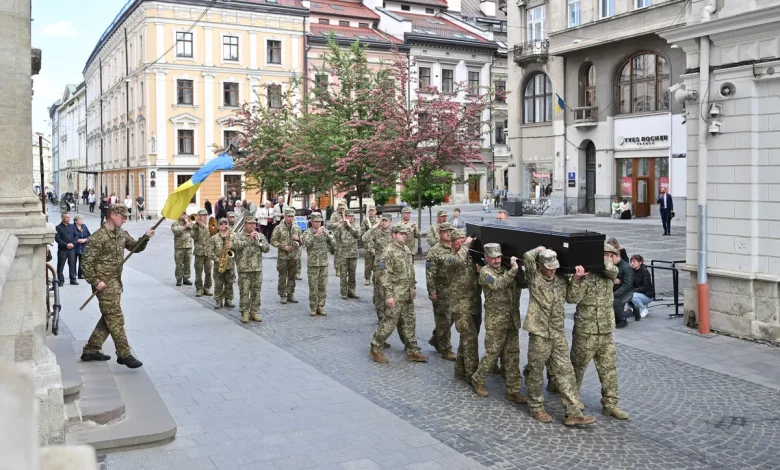16 червня у Львові попрощаються з чотирма захисниками України