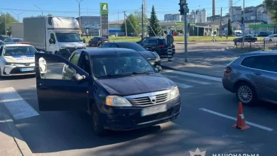 У Львові на перехресті Пасічної та Вашингтона автомобіль травмував пішохідку