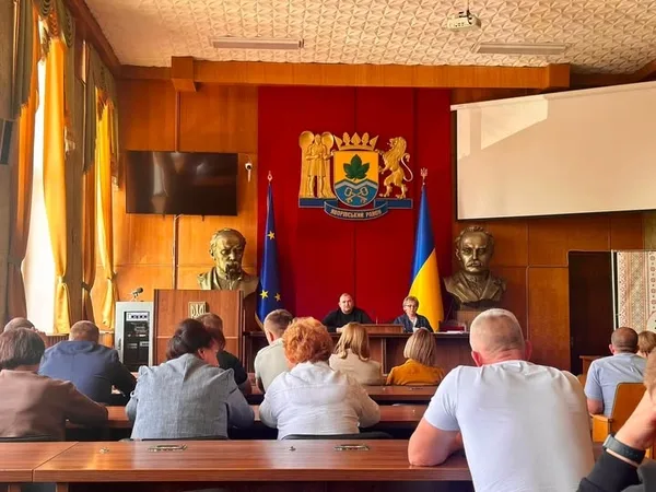 Виконком Яворівської міськради розглянув 33 питання та підтримав соцзахист мешканців