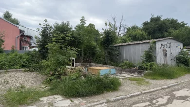 У Дрогобичі за рішенням суду демонтували ще один самовільний гараж біля ДЮСШ ім.