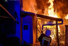 У Миколаєві Стрийського району вогнеборці врятували від пожежі два житлові будинки