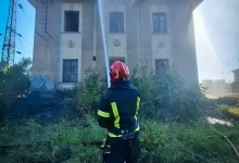 У Львові загорілася закинута будівля на вулиці Левандівській