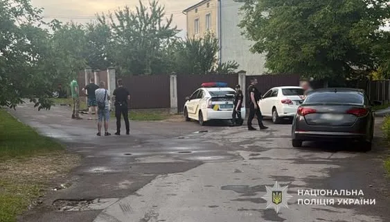 На Львівщині п’яний водій Renault Megane врізався в огорожу, травмований пасажир