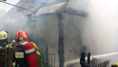 У селі Зимна Вода на Львівщині загорілася господарська будівля