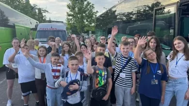 Діти загиблих захисників зі Львівщини поїхали на відпочинок до Франції