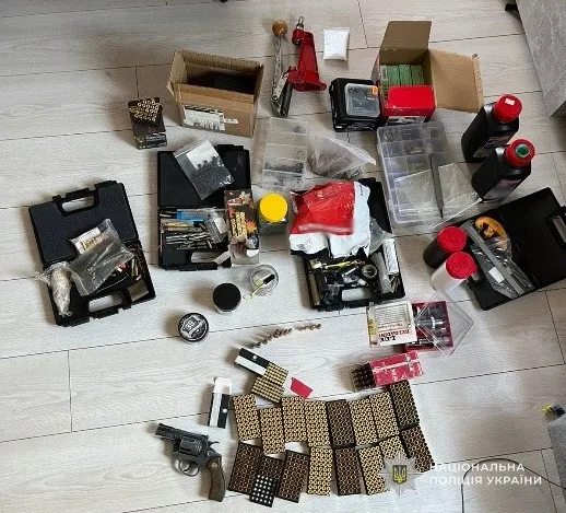 На Львівщині викрили 44-річного торговця боєприпасами