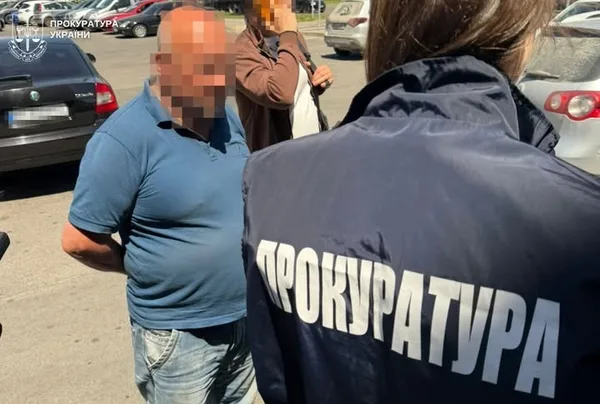 На Львівщині викрили схему виїзду військовозобов’язаних за кордон за 15 тисяч доларів