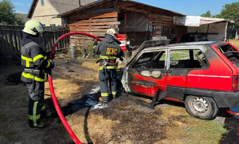На Шептицькому районі за день загорілися два автомобілі