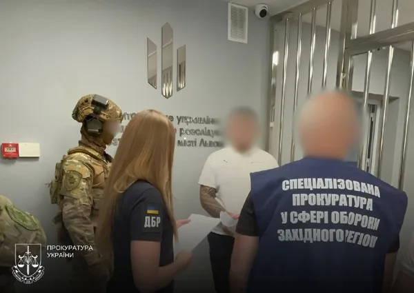 На Закарпатті посадовців РТЦК підозрюють у незаконному утриманні військовозобов’язаних