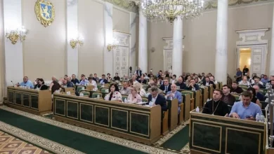 Львівська обласна рада заявила про неприпустимість зовнішнього тиску щодо вшанування Героїв України