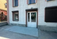У Івано-Франковому та Вороцеві встановили нові пандуси
