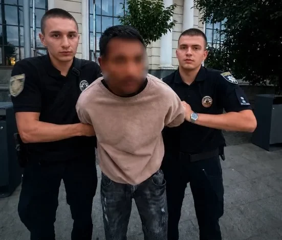 У Львові затримали 24-річного підозрюваного у квартирній крадіжці