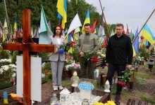 На Львівщині вшанували загиблих Героїв з Херсонщини та відзначили річницю центру підтримки ВПО