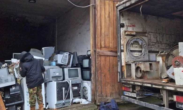Львів’яни здали понад 35 тонн габаритних відходів на майданчик на вул.