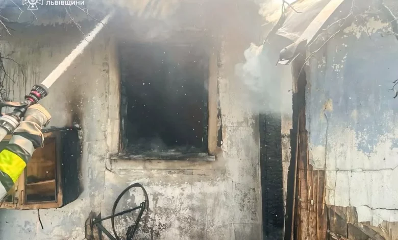 У селі Лагодів на Золочівщині загорівся житловий будинок