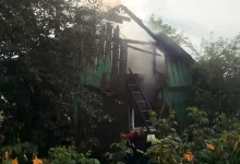 На Львівщині загорівся житловий будинок: рятувальники не допустили знищення двох будівель