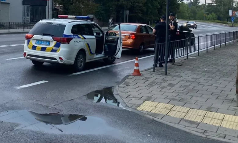 У Львові на перехресті Городоцької та Рівної травмували пішохідку