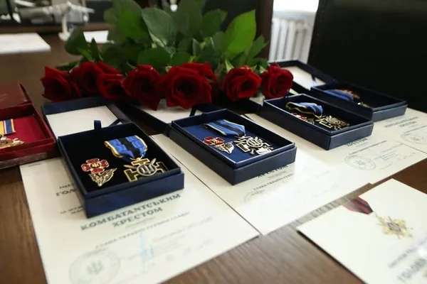У Дрогобицькій РДА родинам загиблих захисників вручили державні нагороди