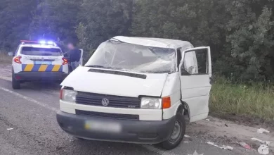 На трасі Київ–Чоп у Гамаліївці зіткнулися вантажівка і мікроавтобус: двоє травмованих