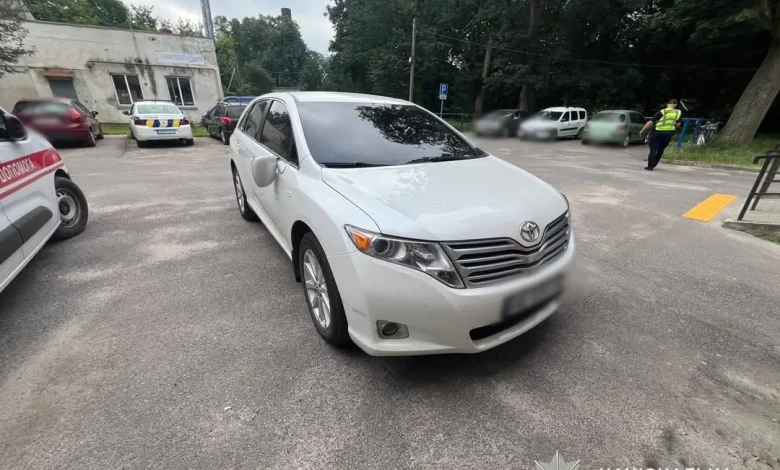 У Ходорові під колесами Toyota травмувалась 73-річна жінка