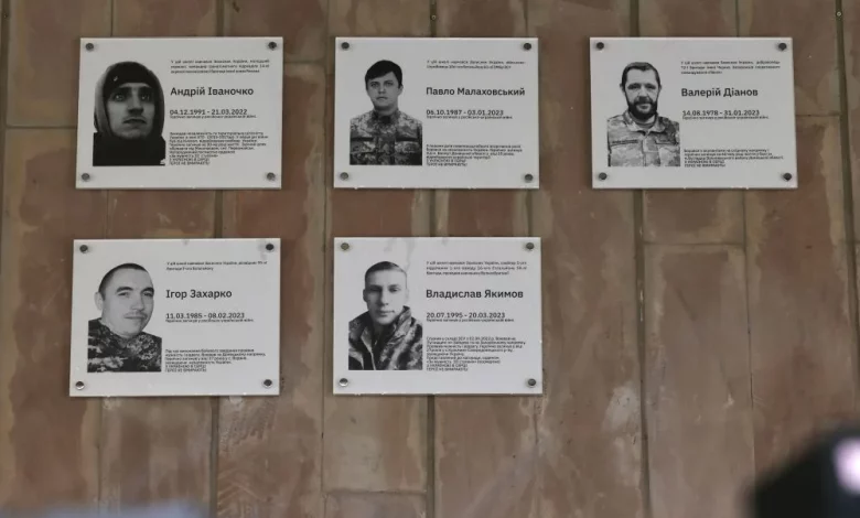 У Львові на фасадах шкіл і ліцеїв встановлять 12 меморіальних таблиць захисникам