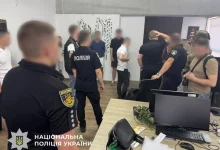 На Львівщині викрили шахрайський call-центр із збитками понад 2,7 млн грн