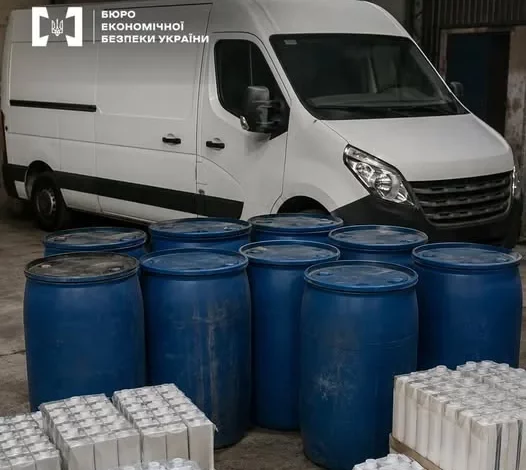 На Львівщині торговця фальсифікованим алкоголем судитимуть за незаконний збут