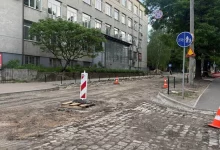У Львові ще одну партію бруківки з перехрестя Героїв УПА — Пастернака передадуть на зберігання