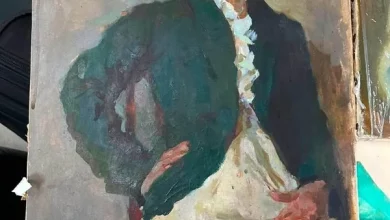 На кордоні з Польщею виявили картини 1950-х та косметику на пів мільйона