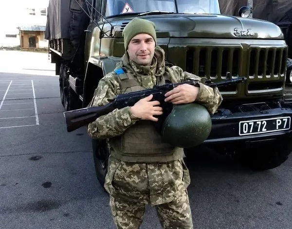 У Поршні проведуть в останню путь полеглого воїна Олександра Куліша