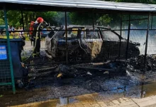 У Львові загорілися сміттєві контейнери й авто на вулиці Володимира Великого