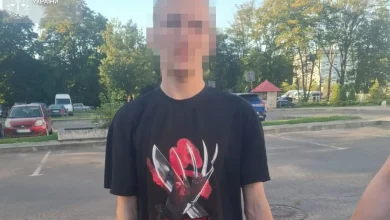 У Львові 20-річному чоловіку повідомили про підозру в шахрайстві щодо пенсіонерки