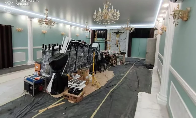 Посадовця райспоживспілки із Золочева судитимуть за самовільне будівництво ритуального закладу