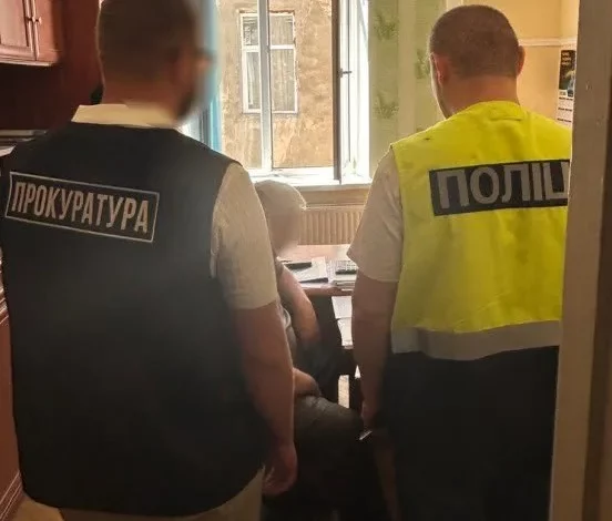 На Львівщині передадуть до суду чоловіка за самовільне зайняття землі в історичному ареалі Золочева