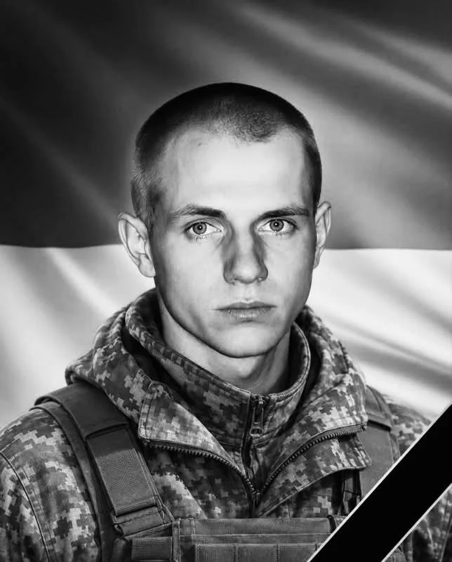 🕯️ Володимир Олійник