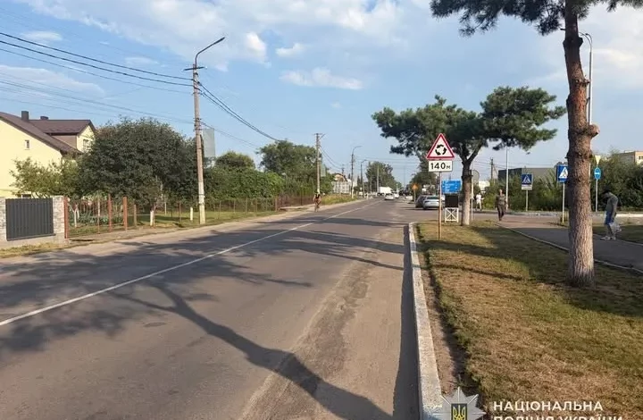 У Жовкві травмувалася 13-річна пасажирка електросамоката