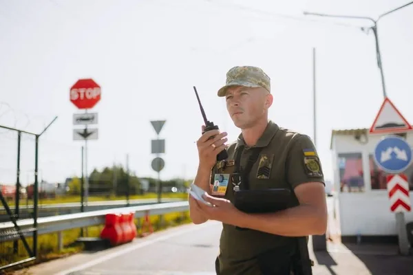Черги на кордоні: ситуація на пунктах пропуску Львівщини