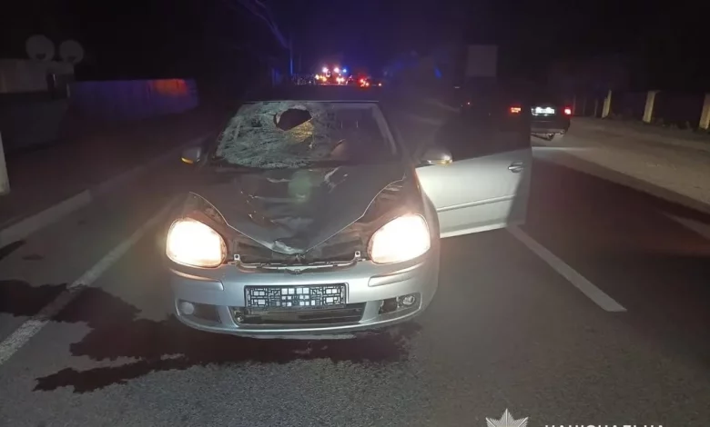У Самборі водій Volkswagen Golf смертельно травмував пішохода з Харкова
