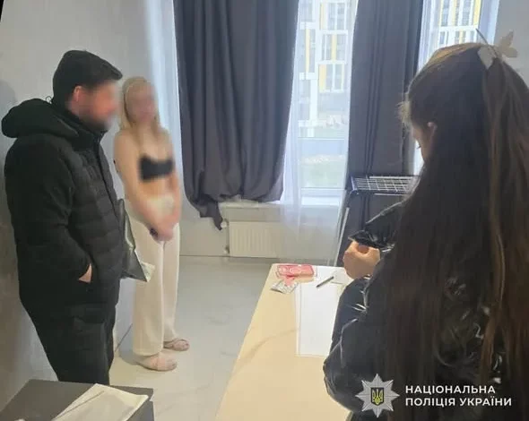 У Львові перед судом постануть сестри, обвинувачені у сексуальній експлуатації неповнолітньої