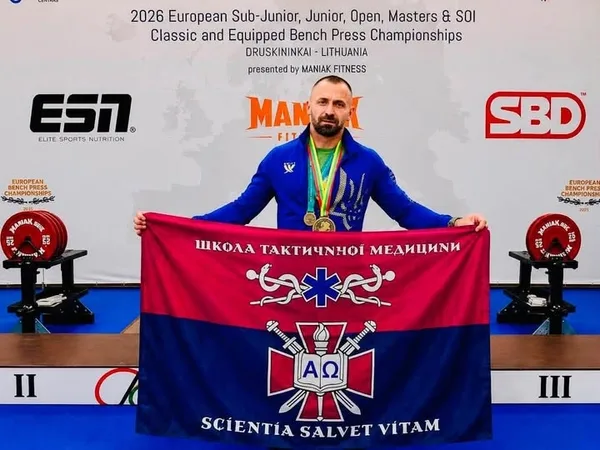 Назар Жінчин здобув бронзу Чемпіонату Європи з жиму лежачи