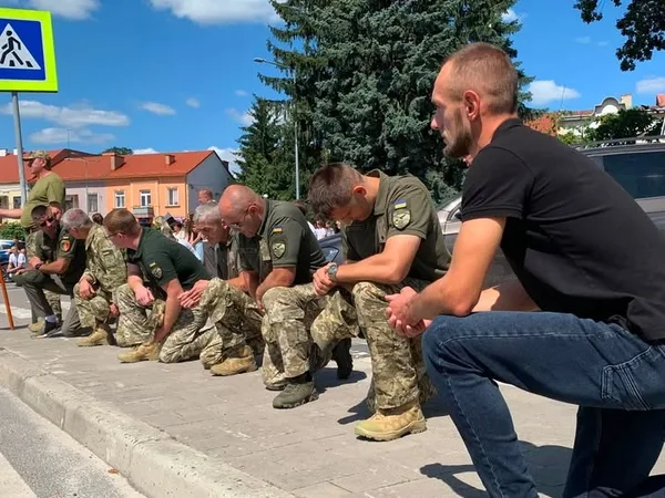 Городоцька громада попрощалася із загиблим захисником Романом Гуком