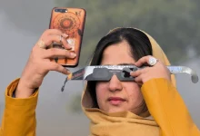 Як безпечно сфотографувати сонячне затемнення на смартфон чи камеру