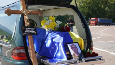 Дрогобицька громада попрощалася з полеглим стебничанином Олександром Деренським