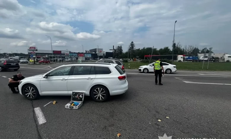 У Стрию на трасі «Київ-Чоп» автомобіль травмував двох пішоходів