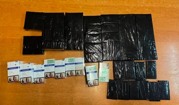 У пункті пропуску «Краківець» виявили схованки з тютюновими виробами