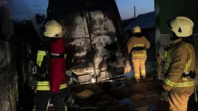 У селі Нова Кам'янка на Львівщині згорів мікроавтобус Mercedes-Benz Sprinter