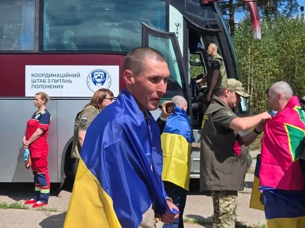 З російського полону звільнили ще 103 українських військових