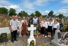 У Бунові відбулося молитовне віче на могилі Юрія Липи
