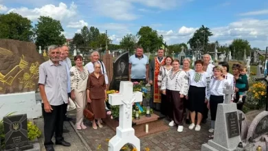 У Бунові відбулося молитовне віче на могилі Юрія Липи