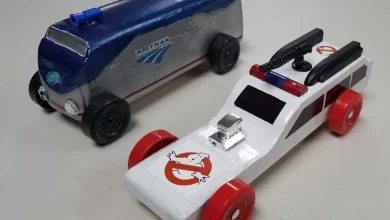 Як зібрати швидкий Pinewood Derby автомобіль: поради мами скаута